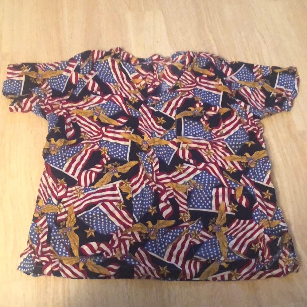 Scrub top